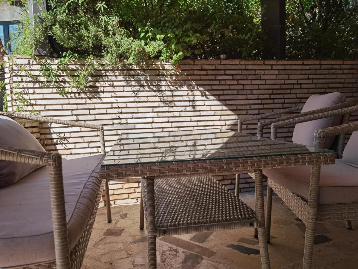 Pine And Lime Apartments Pula Exterior foto