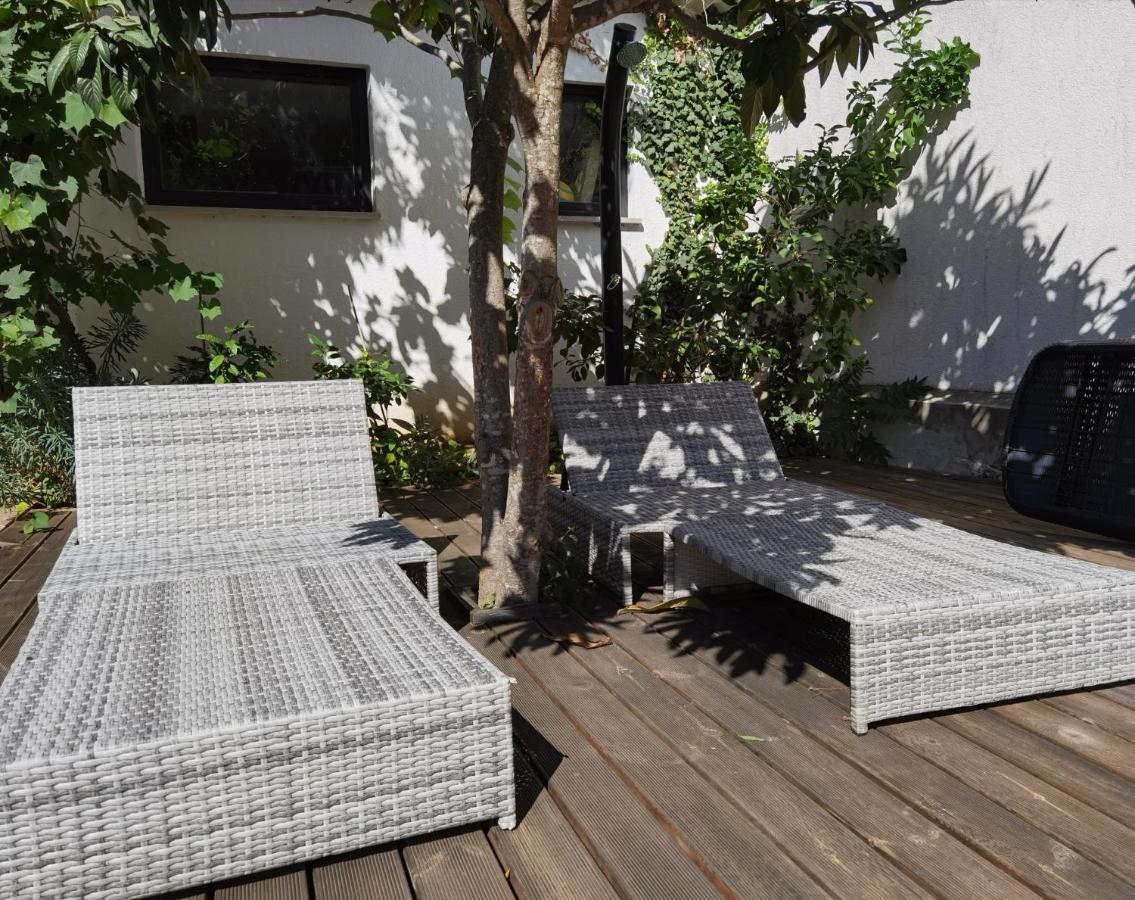 Pine And Lime Apartments Pula Exterior foto