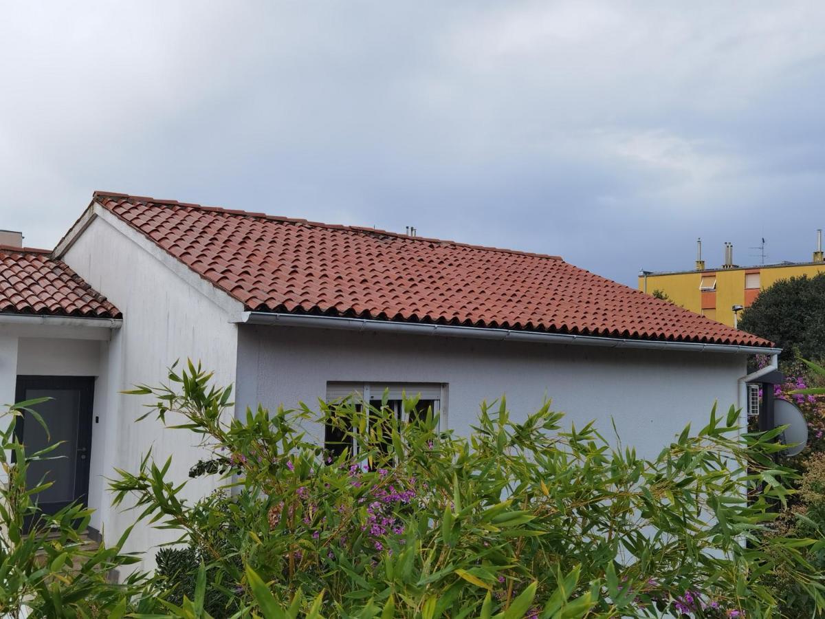 Pine And Lime Apartments Pula Exterior foto